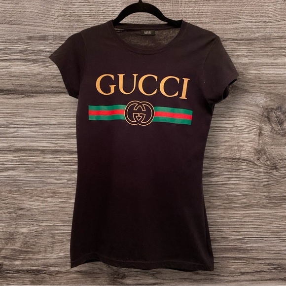 Women’s Gucci Tee - Picture 1 of 3